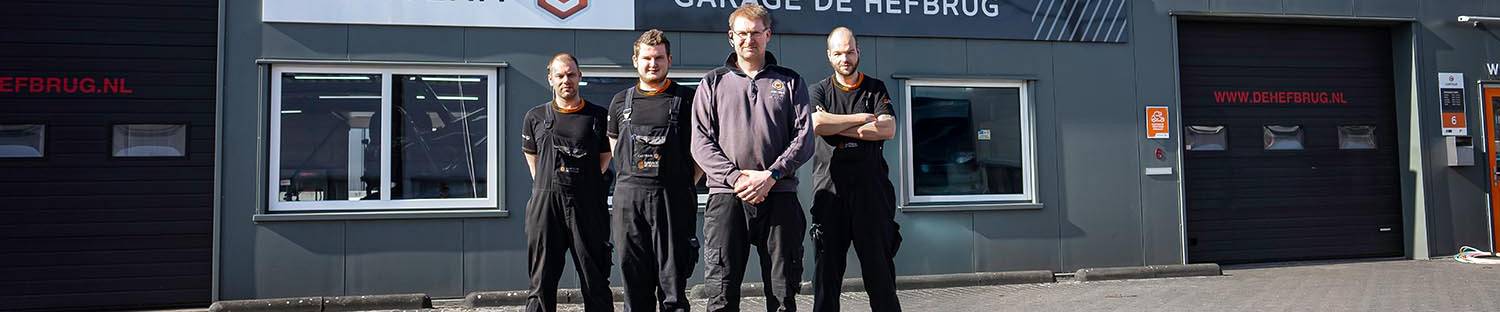 5240  edited 20220419 de hefbrug 36(44)